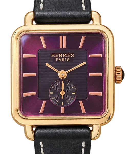 Montre rectangulaire dorée avec cadran prune et bracelet noir à surpiqûres